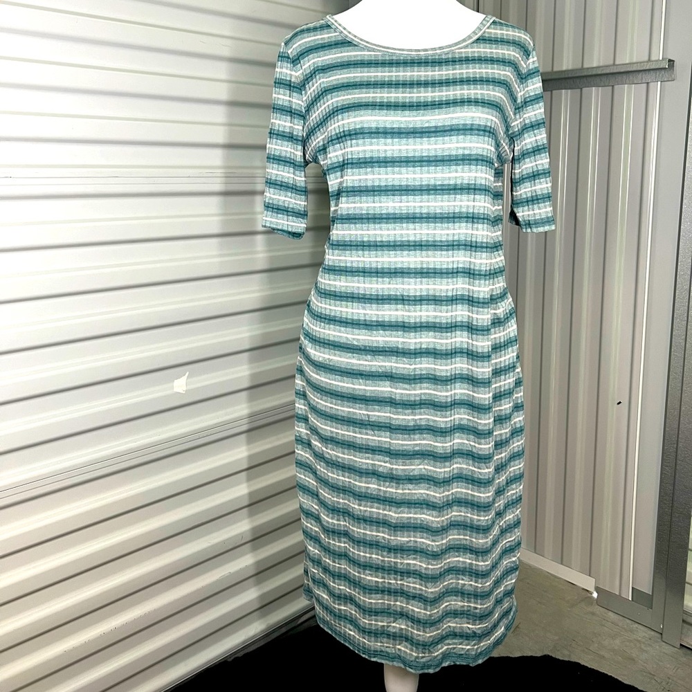 Lularoe Large blue striped body con dress